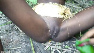 3 native African girls playing with each other‘s pussy