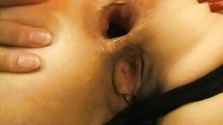 Anal and Fisting Lesbian Style