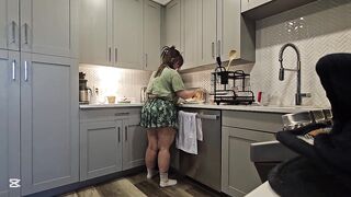 Thick & curvy stoner Cleans apartment, Smokes & gets in nature's garb