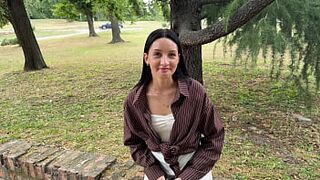 Picked Up Random Girl – Outdoor Blowjob & Public Fuck