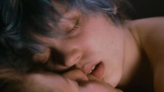 Adele lesbian scene