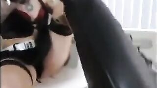 smell my feet