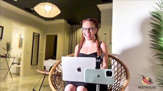 In the interview, there was sex with the dwarf on the podcast "The Guy at 3".
