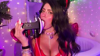 ASMR EAR LICKING HAWT CATGIRL ARA ARA MEOW Your Valentine Uwu - CorneliustheCat ASMR