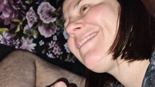 Casual wank led to cum in her mouth