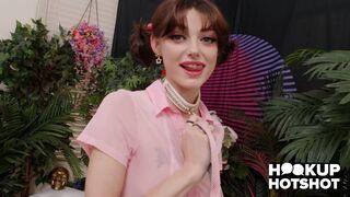Sex-Crazed Girl Pie Shrooms Q Hooks Up With Bryan Gozzling!