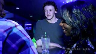 Swinger club hookup