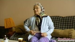 OmaHoteL Sexually excited Grandma Toying Her Hairy Vagina