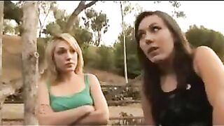 Bimbo hitchhikers