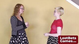 They dive into a Strip Mogadishu game with provocative poses