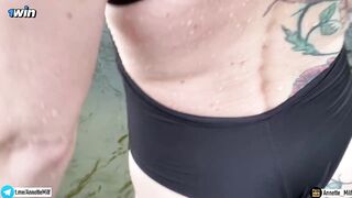 The stepmother promised to swim bare. She tricked me, but we screwed.