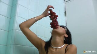Piddle Swallow Top Model Mistress