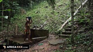 Hawt encounter in the jungle