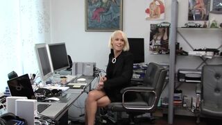 Golden-haired milf sucks cum off penis after a deep hard bang