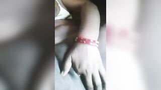 Indian bhabi fingerling
