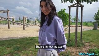 Her booty looked so hot I've to cum in her mouth - Public Agent