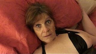 Mature Gilf’s retro cock sucking compilation
