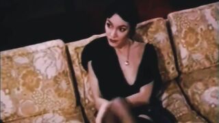 Vintage Lesbian Strapon