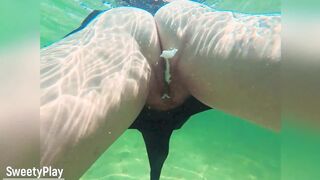 Creampie underwater - Stranger cum inside my vagina on the beach