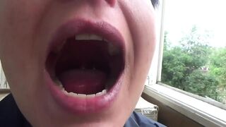 Kate open her mouth wide for you
