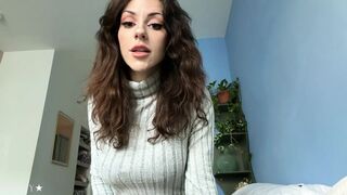 Quickie Roomie Fuck
