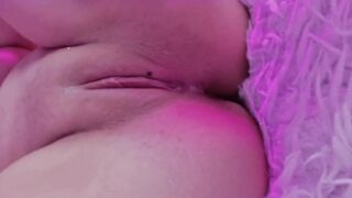 POV: I'm your girlfriend and sending you this, what do you do?