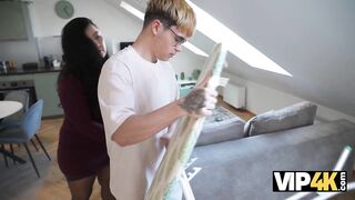 VIP4K. I'll teach you how to Clean and Screw