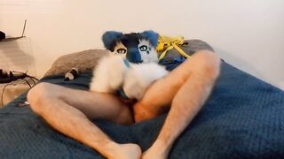 Kobaruto, Sergal having fun in his recent apartment