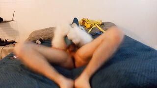 Kobaruto, Sergal having fun in his recent apartment