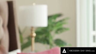 Messy Girl Offers Anal Sex To Stepsisters Husband