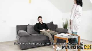 MATURE4K. Old woman of the house rocks out with her own stepson