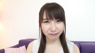 One In 3.5 Billion Gems! A Nice-looking Cutie Who Came To Tokyo From The Country To Become An Idol Makes Her Miraculous Av Debut!