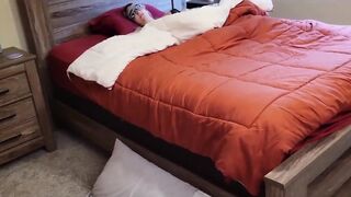 Stepson Visits His Stepmom's Bedroom and Fucks Her Preggy Pussy