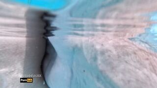 Hardcore fisting in the swimming pool (part 2)