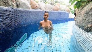 Underwater sex with an ebony angel in a swimming pool