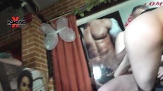 Banging Nude: Slender Caroline Does It All