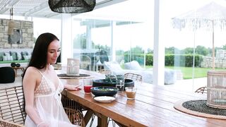 Arousing by the Breakfast