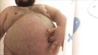 shower belly play