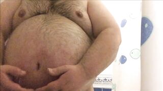 shower belly play