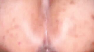 Nurfadila shakes her soaked twat nicely