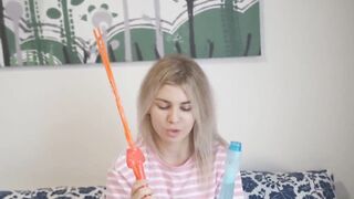 I Fuck Myself with Soap Bubbles