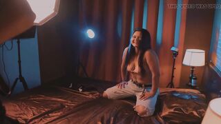 Fake Agent Screwed Model During the time that Taking Nude Photos of Her