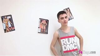 Karyn Bayres - Personal Sex Coach: Jordi wants to start the new term by getting shredded. Karyn Bayres will be in charge of it