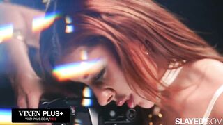 SLAYED Vanna Bardot lets Emily Willis squirt in her mouth