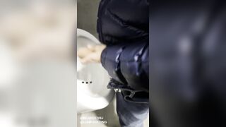 Hot daddy gives hot fellatio to hawt hunk in public washroom