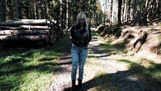Outdoor Blow job-job in the Forest in Levis Jeans and Leather Jacket