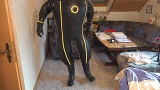 Cyborg Heavy Rubber Bodysuit Inflation