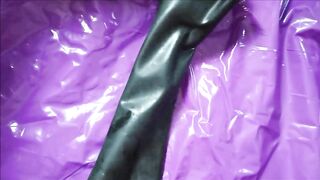 Putting on long Latex opera gloves
