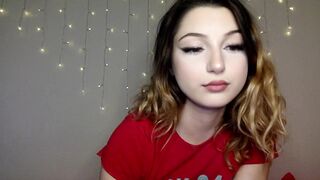 CHATURBATE TEEN MULTIPLE TOYS MULTIPLES ORGASMS LIVE RECORDING PT 1