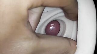 virgen masturbándose por primera vez con una pussy